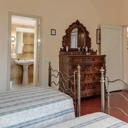 Bruschetti Villa *